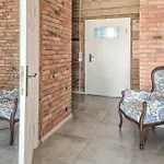 3 Bedroom Stunning In Spore