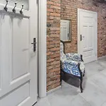 3 Bedroom Stunning In * Spore
